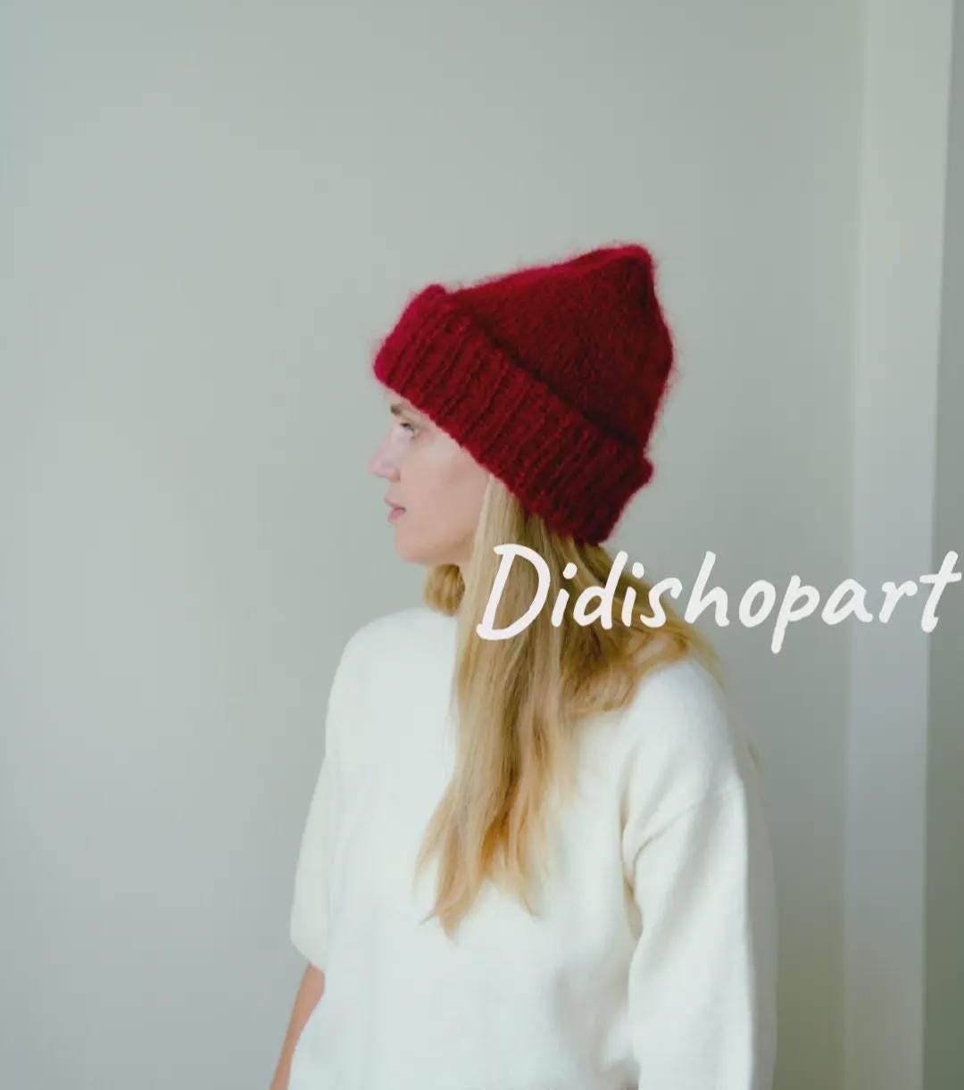 Chunky Knit Mohair Beanie: Women's Winter Fluffy Hat