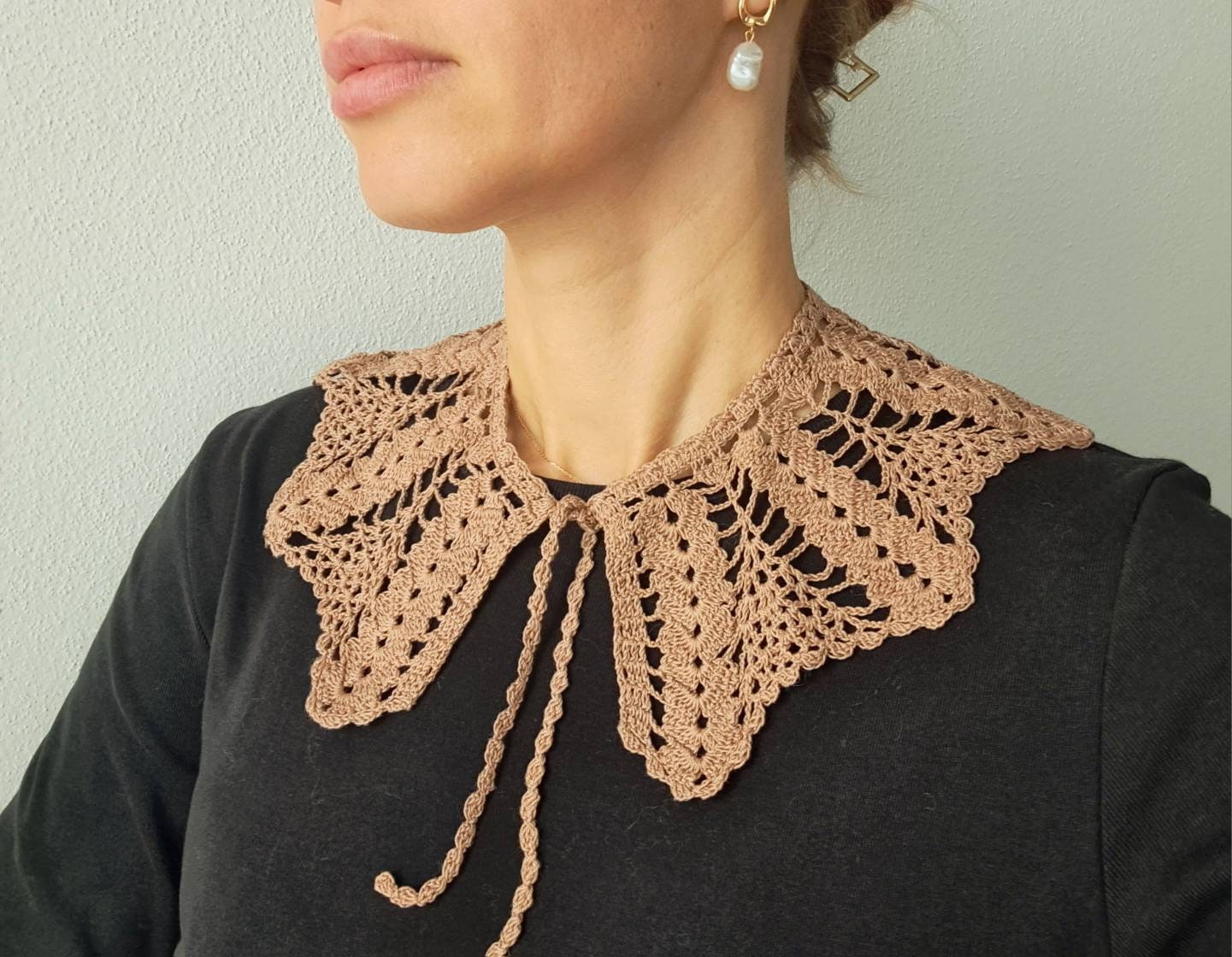 Handmade Crochet Collar: Victorian Style Cotton Lace