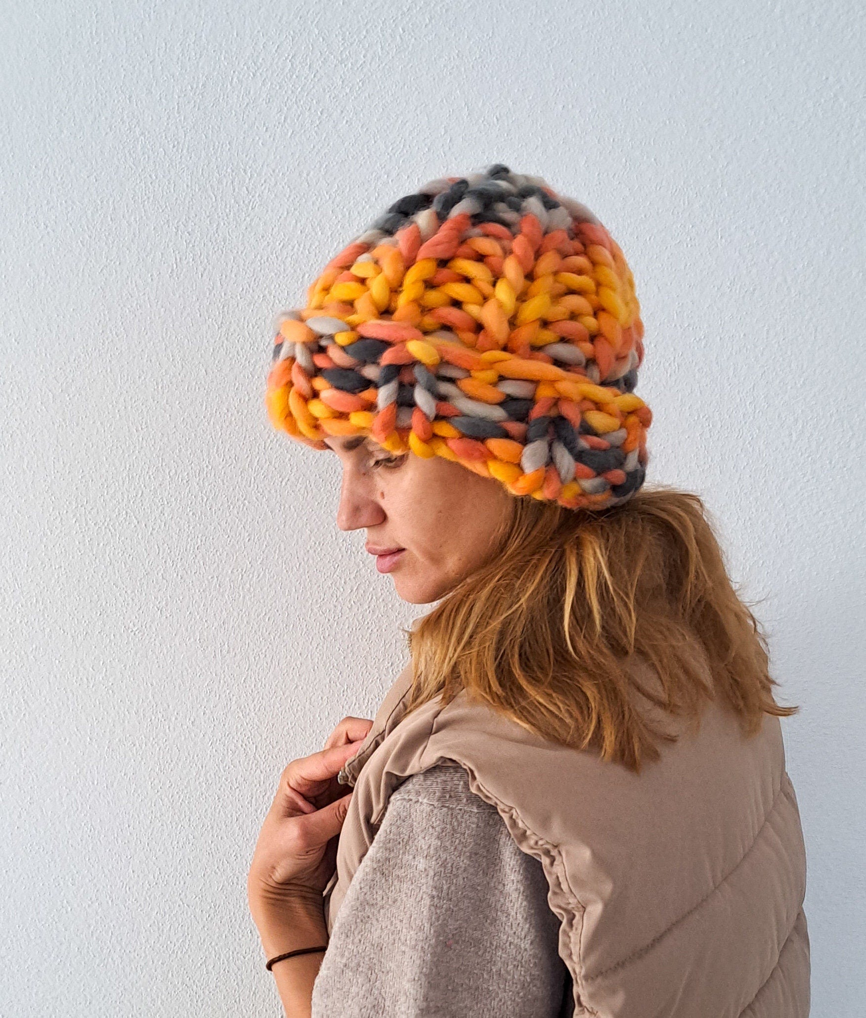Women Chunky Knit Beanie, Rainbow Wool Winter Knit Hat