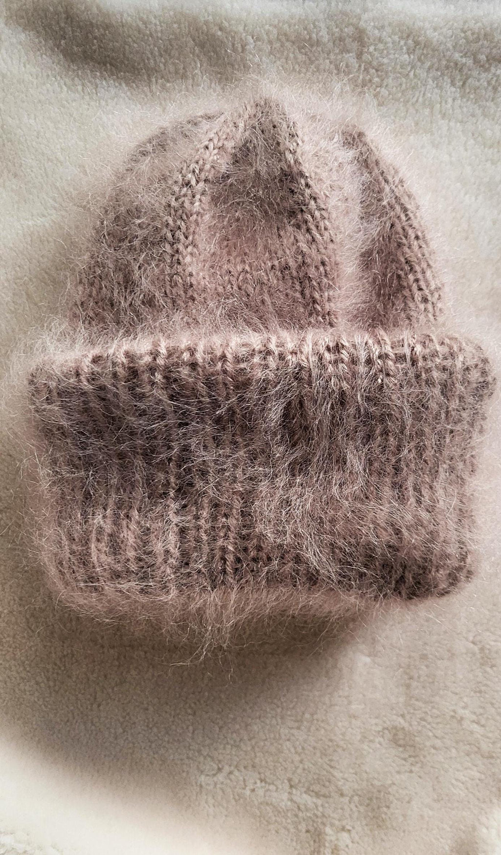 Chunky Knit Mohair Beanie: Women's Winter Fluffy Hat